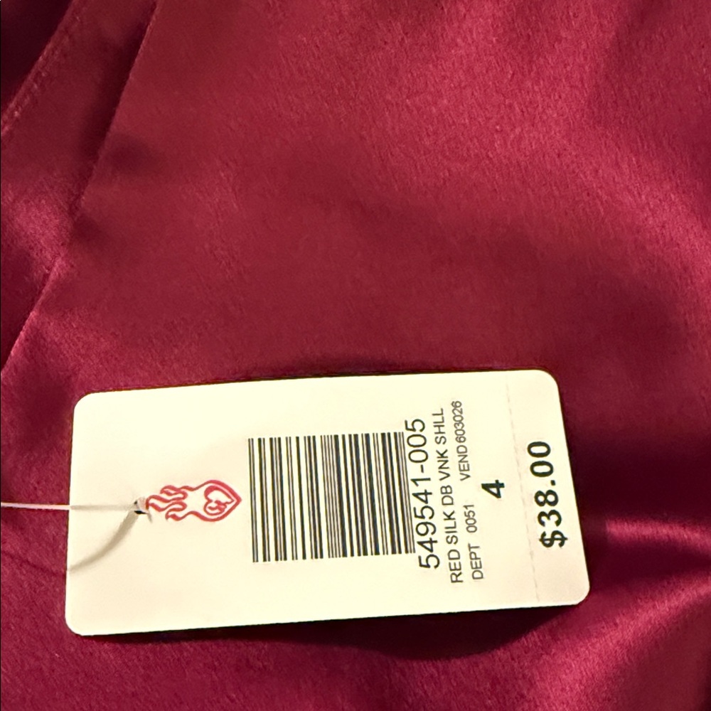 Torrid Plus Size Tank Top - Picture 6 of 6